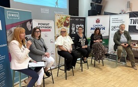 Uczestnicy Konferencji OWES