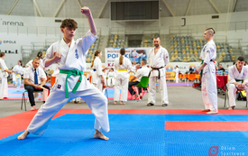 Uczestnik mistrzostw w karate