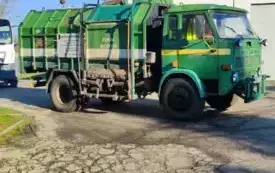 Samoch&oacute;d ciężarowy specjalistyczny Star 28