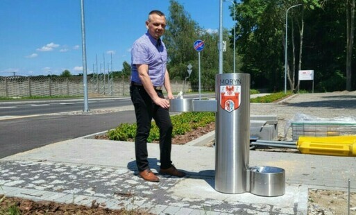 burmistrz przy zdorju ulicznym