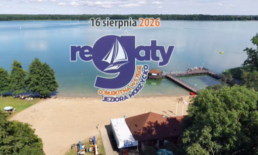Widok z nieba na plażę w Moryniu. 